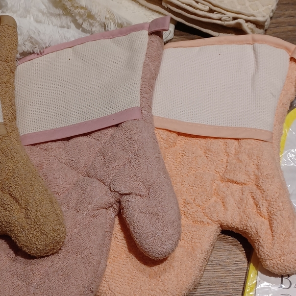 Cross Stitch Material Bundle - Picture 11 of 16